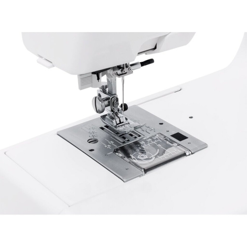 Швейная машина Janome Easy Jeans Heavy Duty 1800 белый