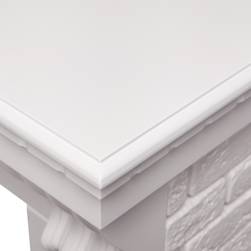 Электрокамин RealFlame Jazz WT белый с очагом Majestic Lux Brass